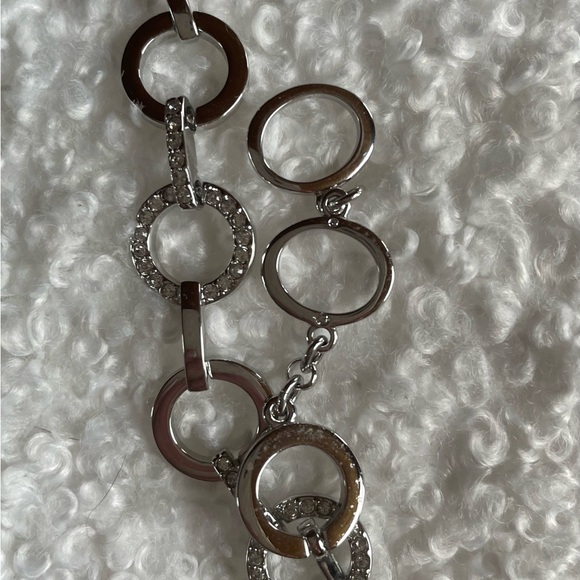 Swarovski circle pendant necklace, bracelet, earring set. - Picture 6 of 16